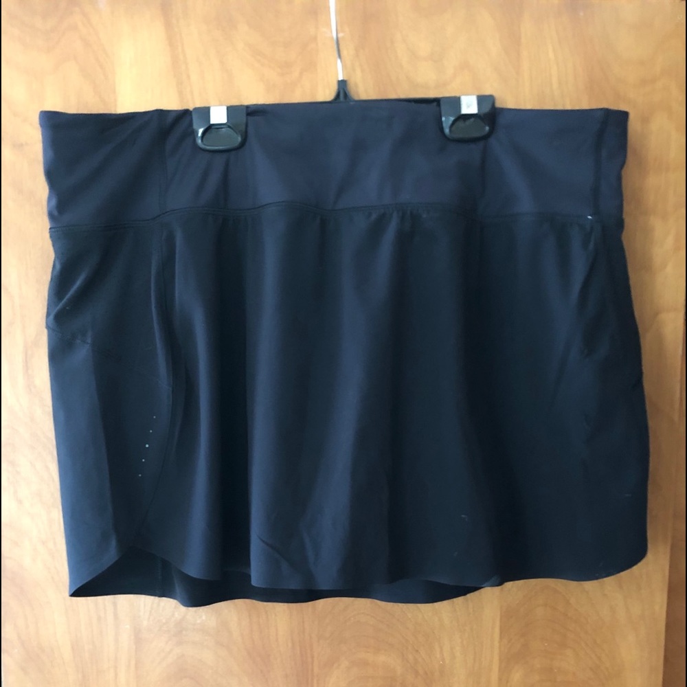 Athleta Skirt